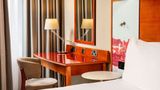 Holland House Hotel Cardiff Room