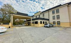 OYO Hotel Rome West