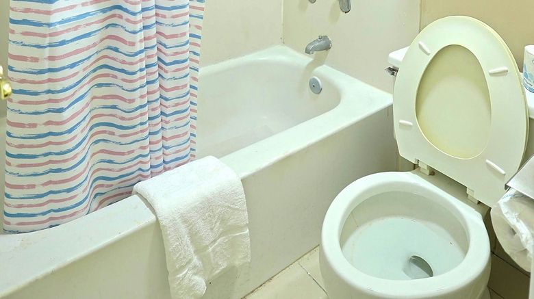 <b>The Grand by Capital O Texarkana I-30 Room</b>. Images powered by <a href="https://www.leonardoworldwide.com/" title="Leonardo Worldwide" target="_blank">Leonardo</a>.