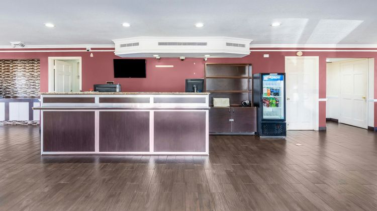 OYO Hotel Tulsa N Sheridan Rd & Airport Lobby
