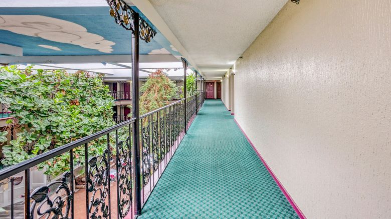 <b>OYO Townhouse Tulsa Woodland Hills Exterior</b>. Images powered by <a href="https://www.leonardoworldwide.com/" title="Leonardo Worldwide" target="_blank">Leonardo</a>.