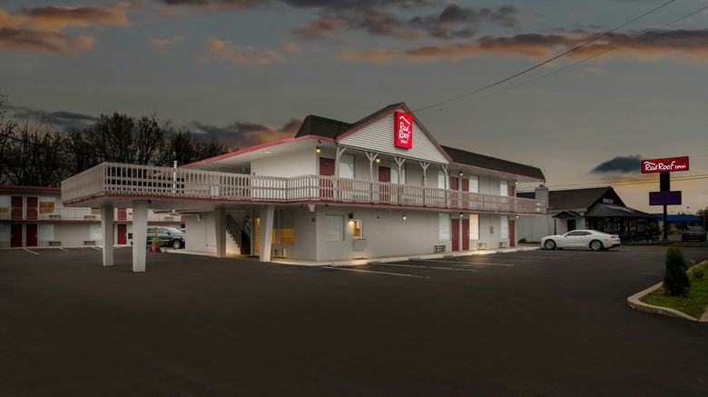 <b>Red Roof Inn Radcliff - Fort Knox Exterior</b>. Images powered by <a href="https://www.leonardoworldwide.com/" title="Leonardo Worldwide" target="_blank">Leonardo</a>.