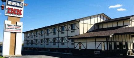 Homestead Inn Exterior