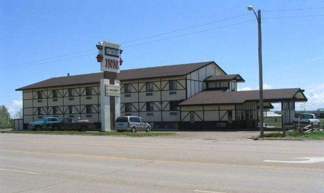 Homestead Inn Exterior