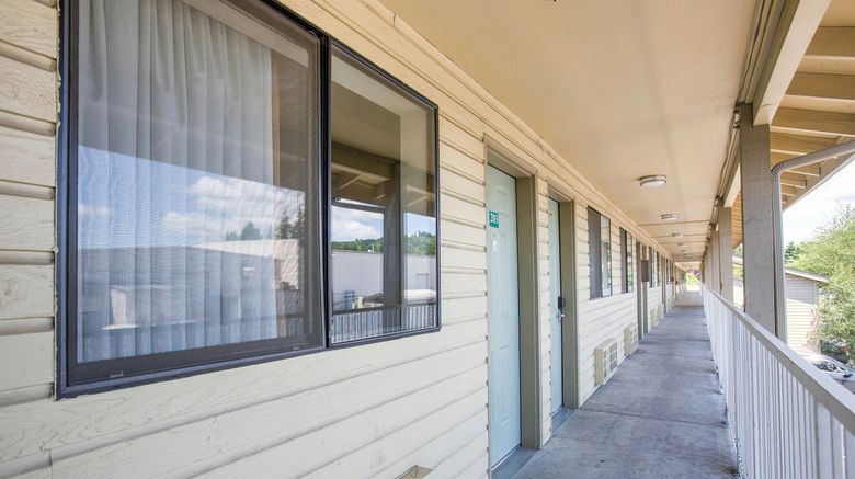 <b>OYO Woodland Hotel and Suites Lobby</b>. Images powered by <a href="https://www.leonardoworldwide.com/" title="Leonardo Worldwide" target="_blank">Leonardo</a>.