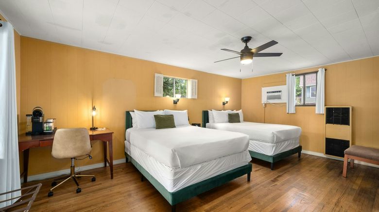 <b>Cedarwood Inn Room</b>. Images powered by <a href="https://www.leonardoworldwide.com/" title="Leonardo Worldwide" target="_blank">Leonardo</a>.