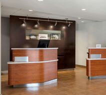 Courtyard by Marriott Norwood Lobby