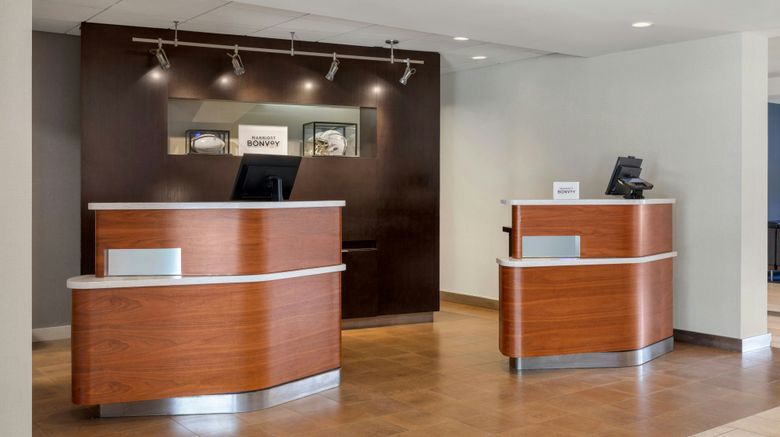 <b>Courtyard by Marriott Norwood Lobby</b>. Images powered by <a href="https://www.leonardoworldwide.com/" title="Leonardo Worldwide" target="_blank">Leonardo</a>.