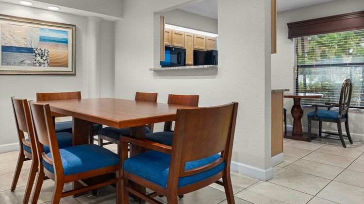 Club Wyndham Sea Gardens Restaurant