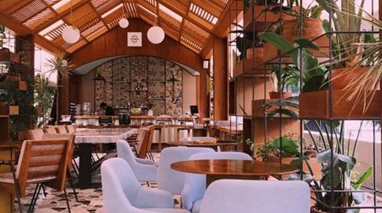 Charbonnier Hallmark Restaurant