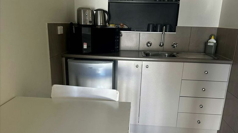 <b>Hastings Valley Motel Room</b>. Images powered by <a href="https://www.leonardoworldwide.com/" title="Leonardo Worldwide" target="_blank">Leonardo</a>.