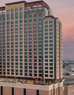 Grand FourWings Convention Hotel