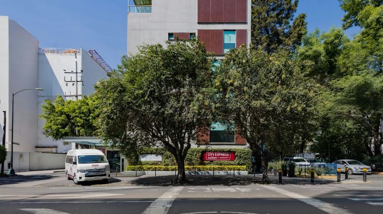 <b>City Express Suites by Marriott Anzures Exterior</b>. Images powered by <a href="https://www.leonardoworldwide.com/" title="Leonardo Worldwide" target="_blank">Leonardo</a>.