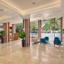 Sheraton Skyline Hotel London Heathrow