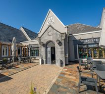 Temple Gate Hotel Exterior