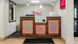 Red Roof Inn & Suites Tomah Lobby