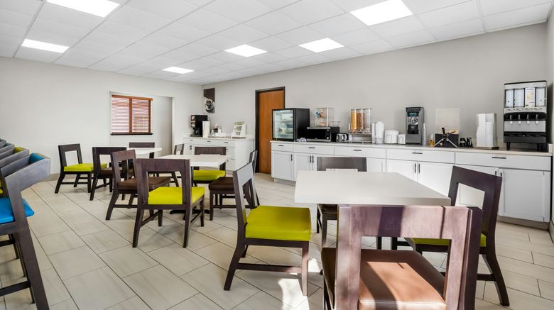 <b>Red Roof Inn & Suites Tomah Restaurant</b>. Images powered by <a href="https://www.leonardoworldwide.com/" title="Leonardo Worldwide" target="_blank">Leonardo</a>.