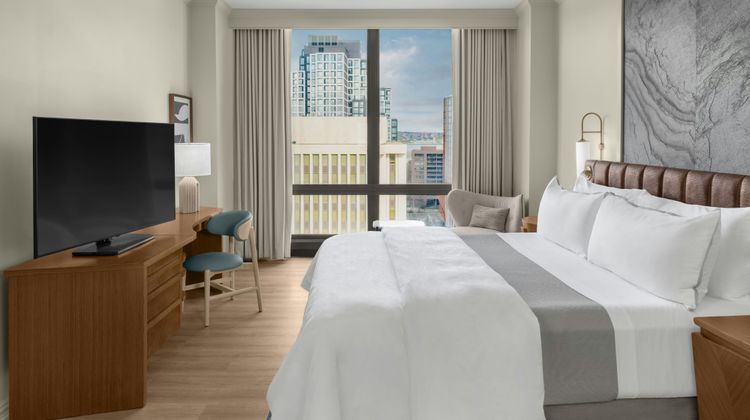 The Westin Crystal City National Airport Suite