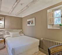 Luze El Toro Room