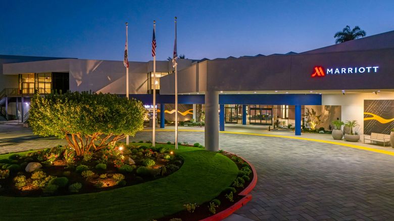 <b>Ventura Beach Marriott Exterior</b>. Images powered by <a href="https://www.leonardoworldwide.com/" title="Leonardo Worldwide" target="_blank">Leonardo</a>.