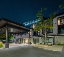 Courtyard Salt Lake City Airport Exterior