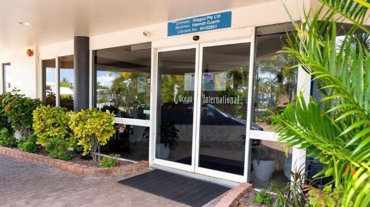 Hotel Ocean International Exterior