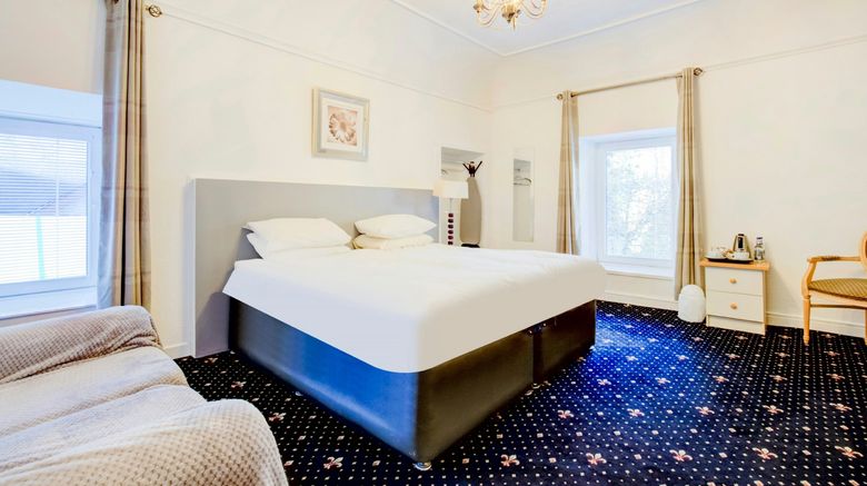 <b>OYO Eastbank Hotel Room</b>. Images powered by <a href="https://www.leonardoworldwide.com/" title="Leonardo Worldwide" target="_blank">Leonardo</a>.