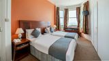 OYO The Strand Hotel Room