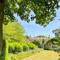 Guyers House Hotel