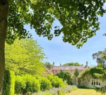Guyers House Hotel Exterior