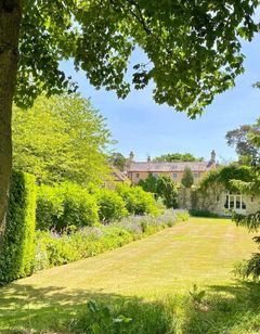Guyers House Hotel