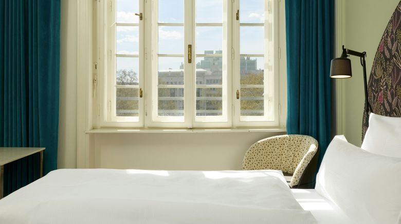<b>Motel One Wien-Staatsoper Room</b>. Images powered by <a href="https://www.leonardoworldwide.com/" title="Leonardo Worldwide" target="_blank">Leonardo</a>.