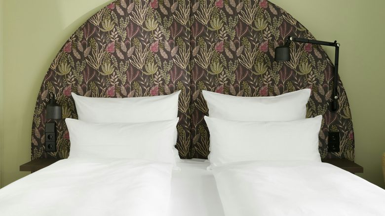 <b>Motel One Wien-Staatsoper Room</b>. Images powered by <a href="https://www.leonardoworldwide.com/" title="Leonardo Worldwide" target="_blank">Leonardo</a>.