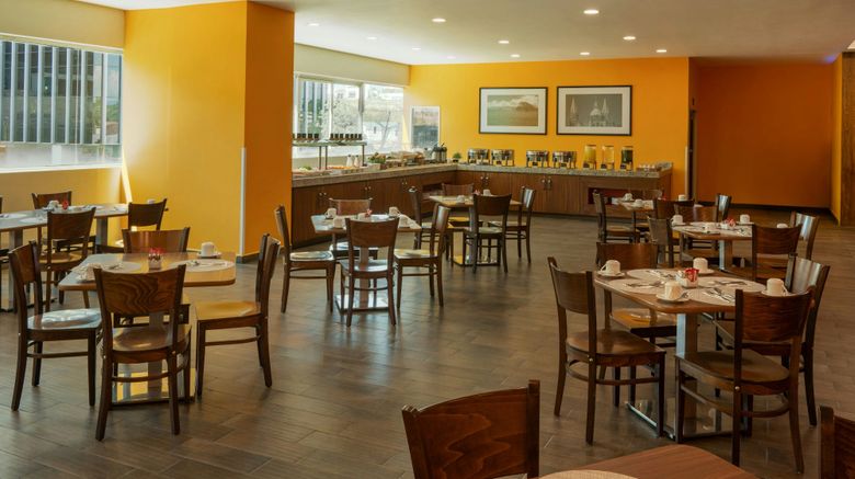 <b>Courtyard Guadalajara Andares Restaurant</b>. Images powered by <a href="https://www.leonardoworldwide.com/" title="Leonardo Worldwide" target="_blank">Leonardo</a>.