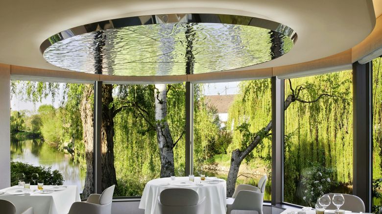 <b>Hotel des Berges Restaurant</b>. Images powered by <a href="https://www.leonardoworldwide.com/" title="Leonardo Worldwide" target="_blank">Leonardo</a>.