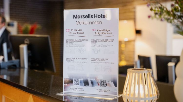 Helnan Marselis Hotel Lobby