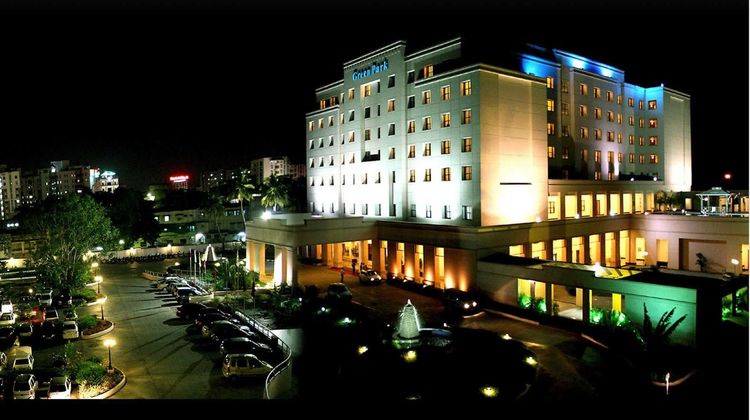 Hotel Greenpark Chennai Exterior