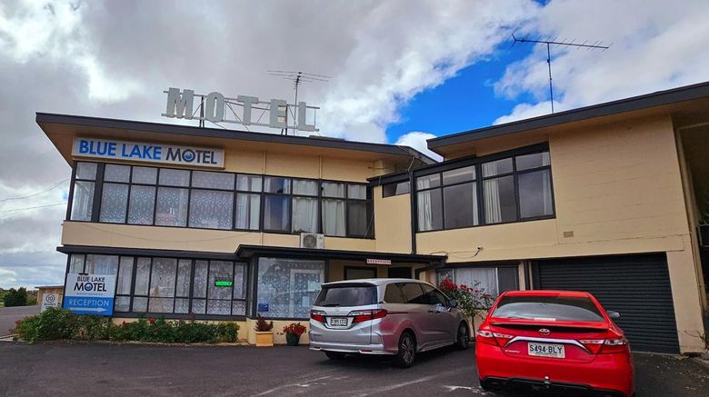 Blue Lake Motel Exterior. Images powered by <a href="https://www.leonardoworldwide.com" target="_blank" rel="noopener">Leonardo</a>.