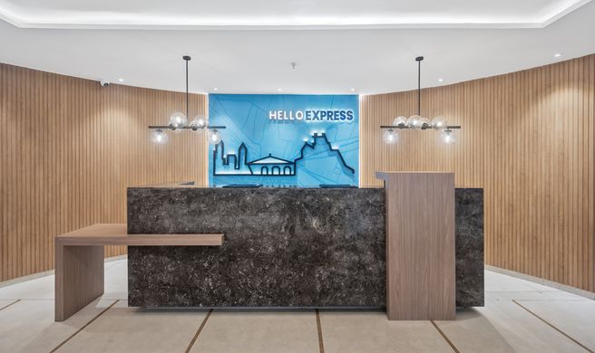 Holiday Inn Express & Suites Vijayawada Exterior