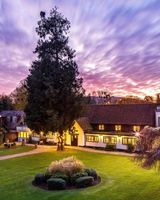 Sunday Box Hill Burford Bridge Hotel