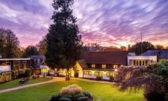 Sunday Box Hill Burford Bridge Hotel