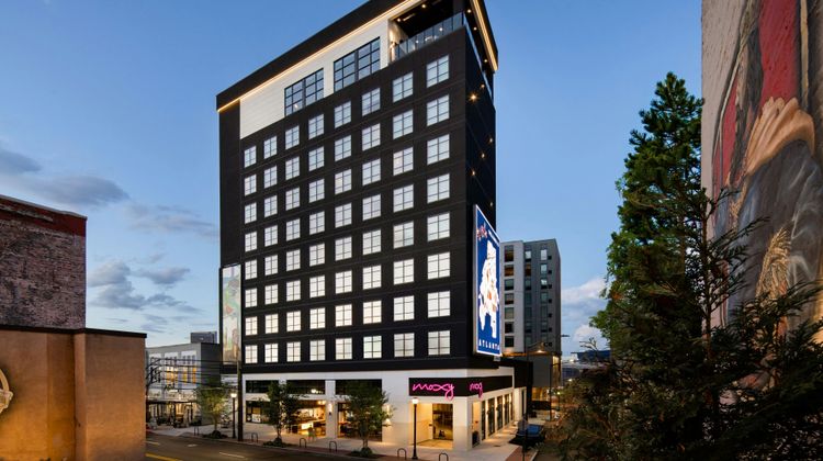 Moxy Atlanta Downtown Exterior