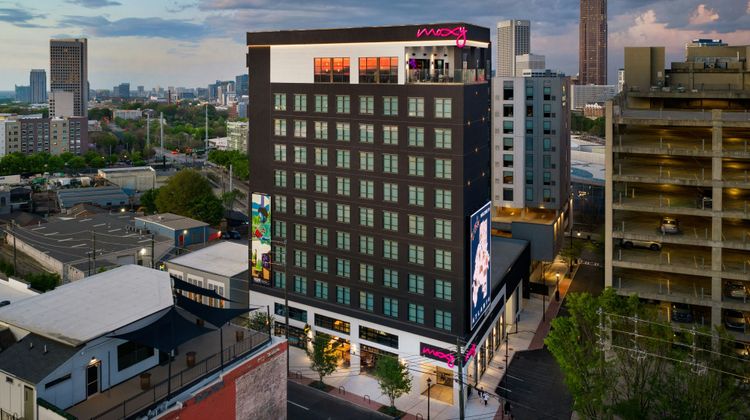 Moxy Atlanta Downtown Exterior