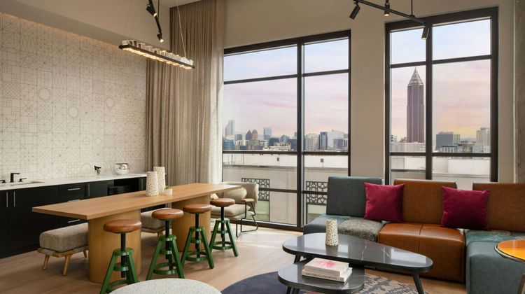Moxy Atlanta Downtown Room