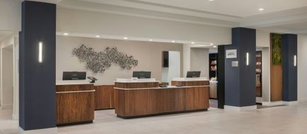 Courtyard by Marriott Universal Orlando Lobby