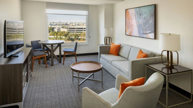 Courtyard by Marriott Universal Orlando Room