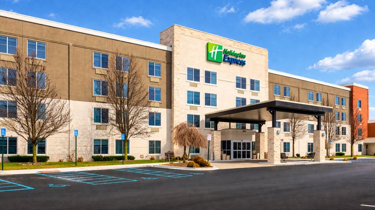 Holiday Inn Express Wixom Exterior