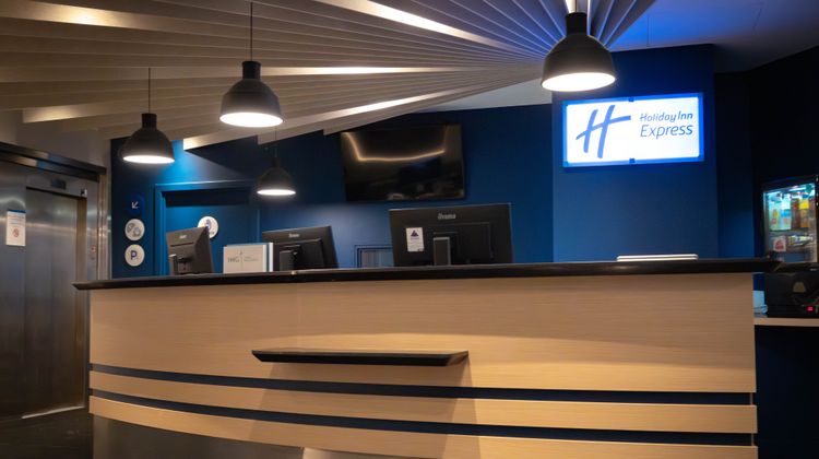 Holiday Inn Express Arras Exterior