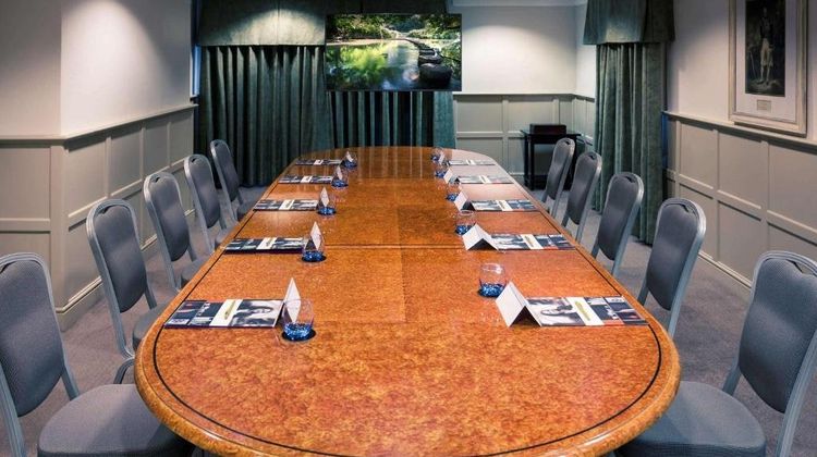 Sunday Box Hill Burford Bridge Hotel Meeting