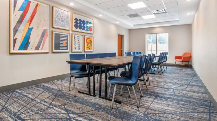 Holiday Inn Express Phenix City-Columbus Meeting